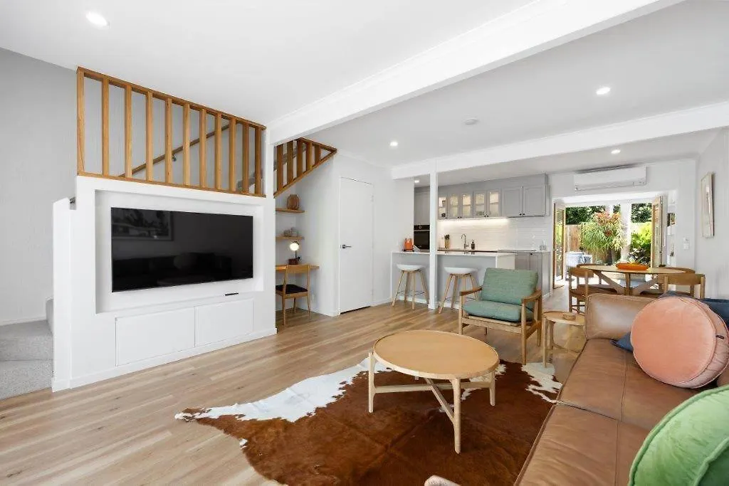 Lägenhet Villa Le Miramar ~ Beautiful Pooch Friendly Home Sunshine Beach