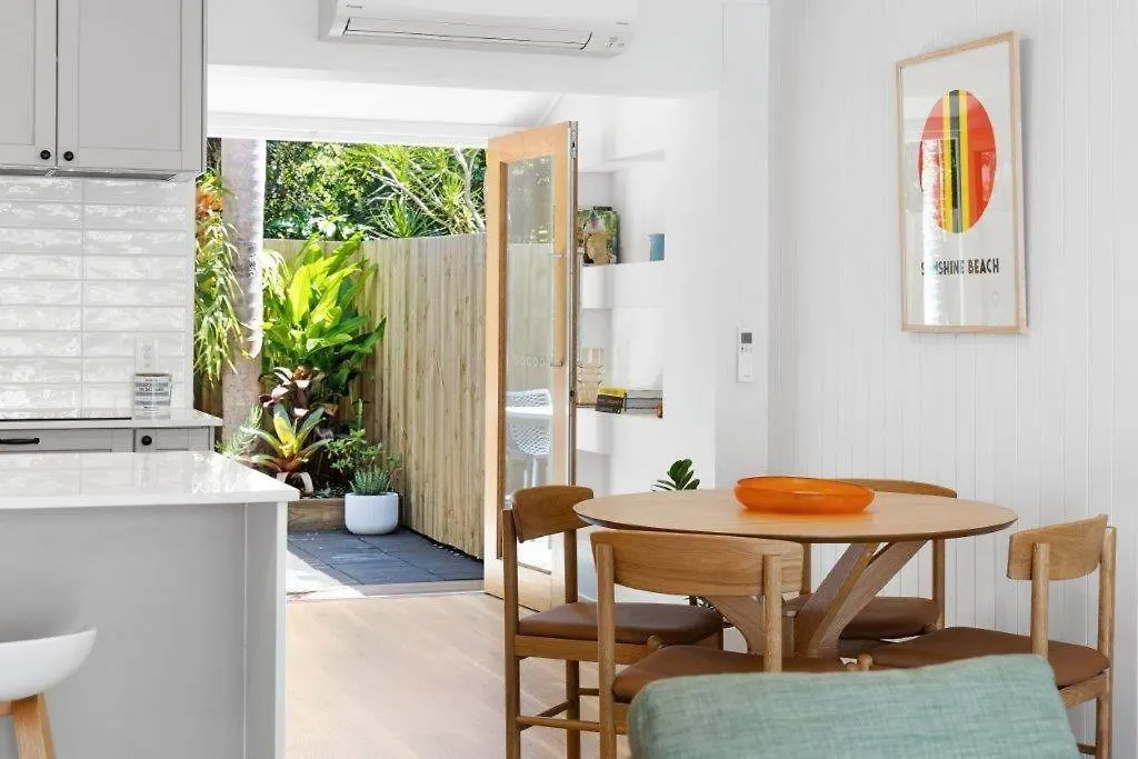 Villa Le Miramar ~ Beautiful Pooch Friendly Home Sunshine Beach